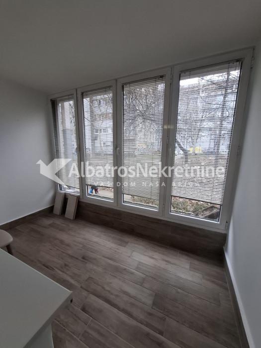 Lux renoviran, opremljen stan na odlicnoj lokaciji