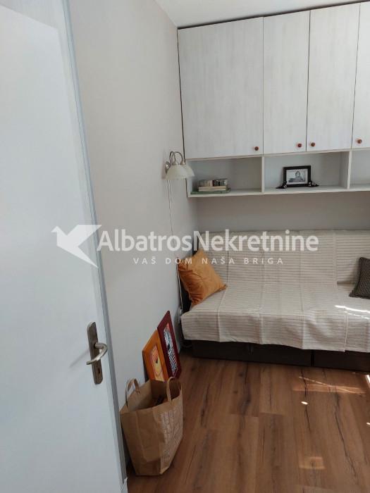 Izdavanje 2.5 stana, Novi Beograd