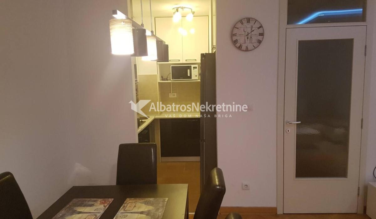 Stepa Stepanović 2.0 50m2, Kaplara Momčila Gavrića