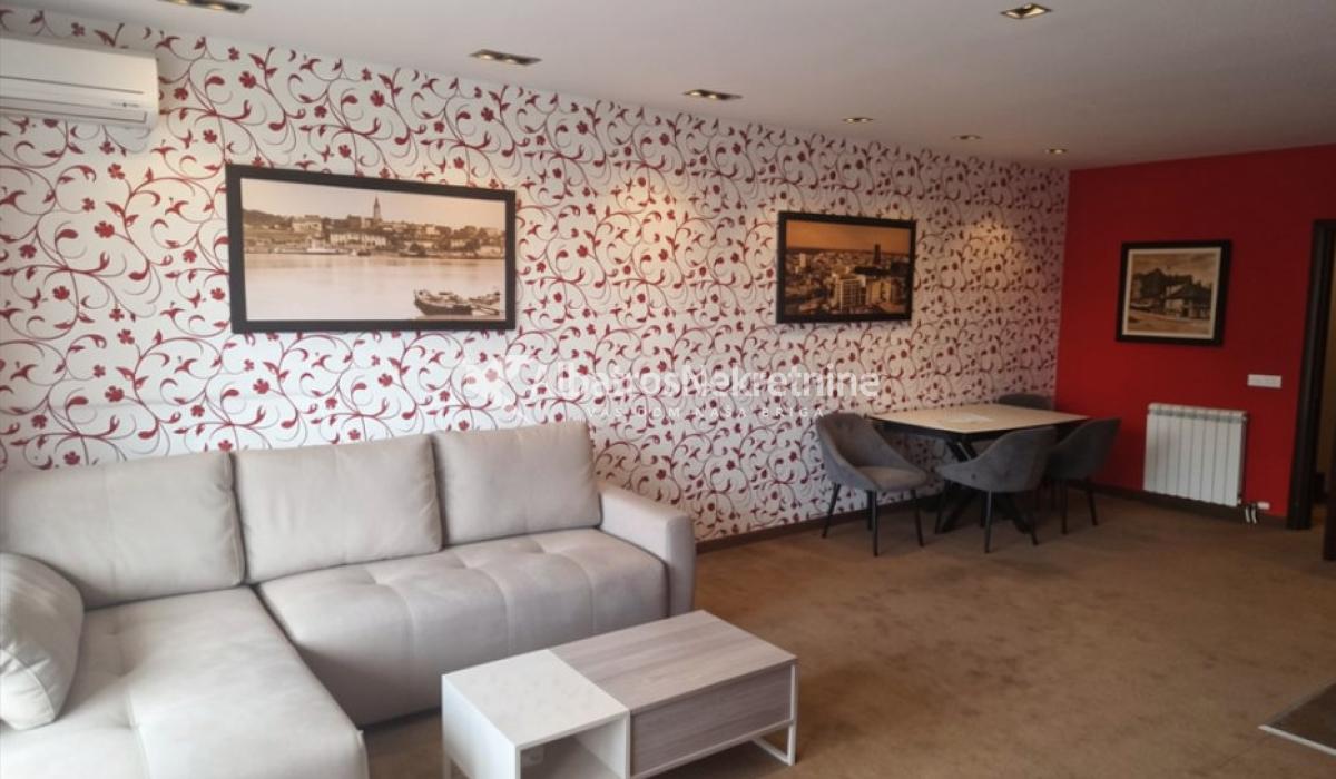 Ekskluzivni Duplex sa bazenom-Dedinje, 160m2