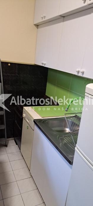 Jednosoban stan Birčaninova