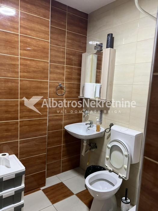 Poslovni prostor • 65m² • Jovanke Radakovic