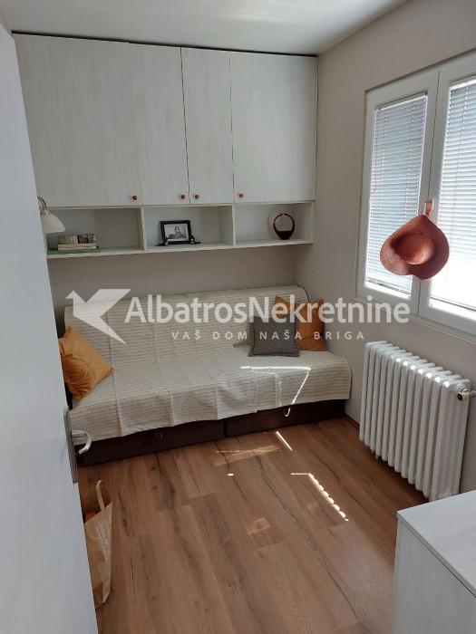 Izdavanje 2.5 stana, Novi Beograd
