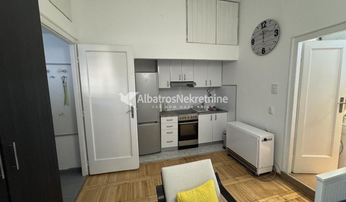 Garsonjera 22m2