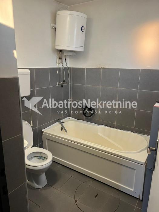 Prodaja stana u Mirijevu
