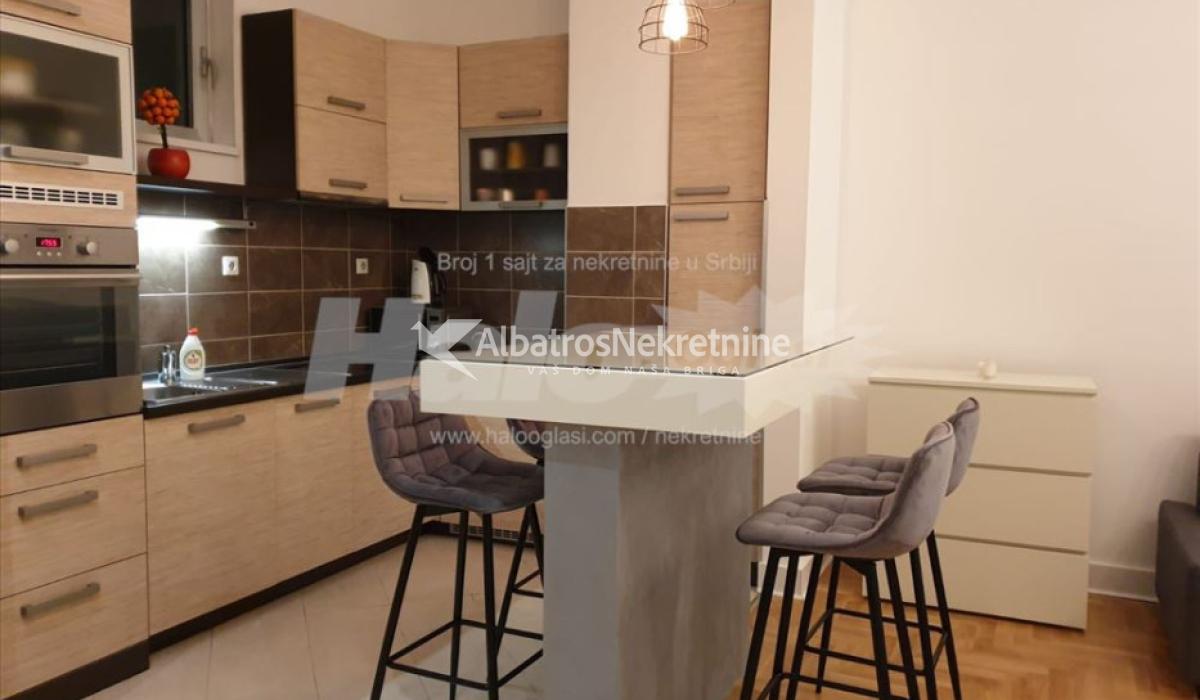 Vracar , Crveni krst, novo, 2.0 , 40 m2