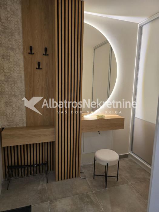 Lux stan sa garažom Palilula Hadzipopovac