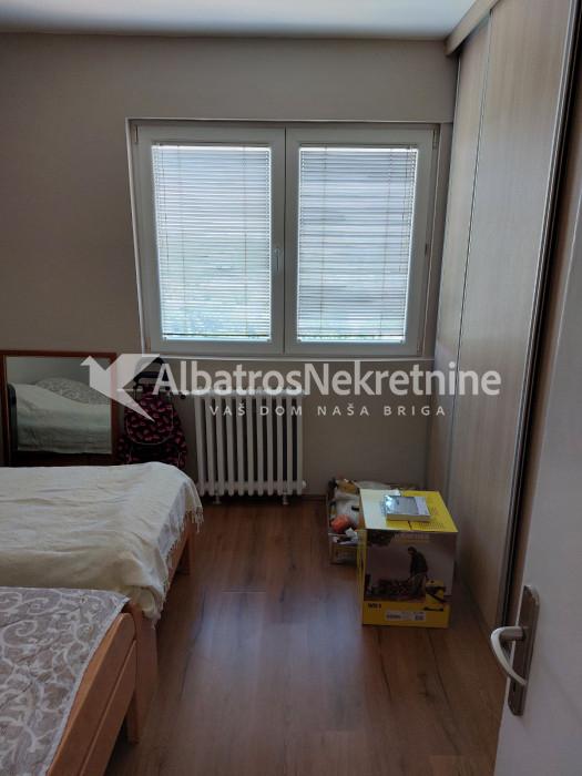 Izdavanje 2.5 stana, Novi Beograd