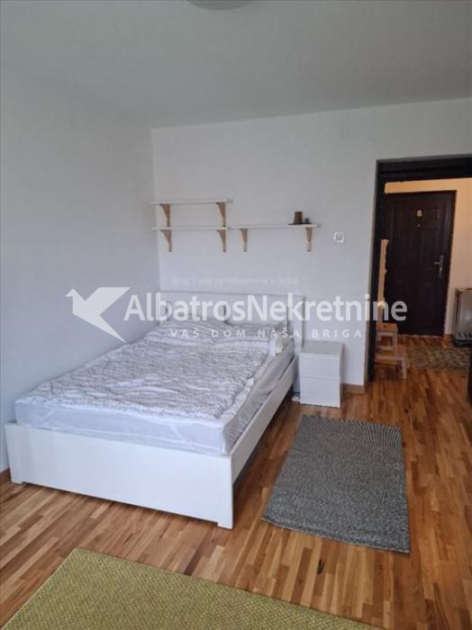 Dorcol, Cara Dusana, 37m2