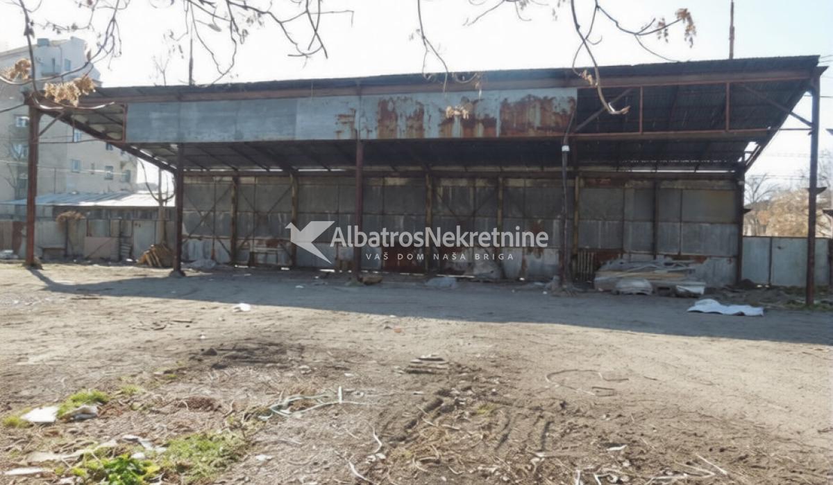 Dunavska, stovarište sa poslovnim prostorom 1300m2