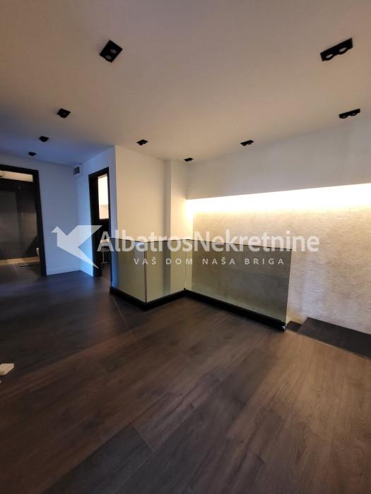 Lux duplex na Vracaru