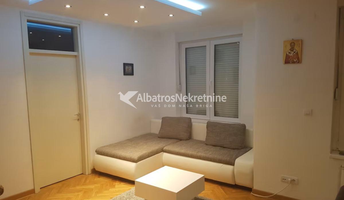Stepa Stepanović 2.0 50m2, Kaplara Momčila Gavrića