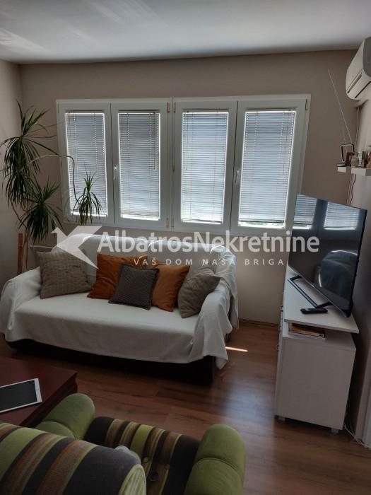 Izdavanje 2.5 stana, Novi Beograd