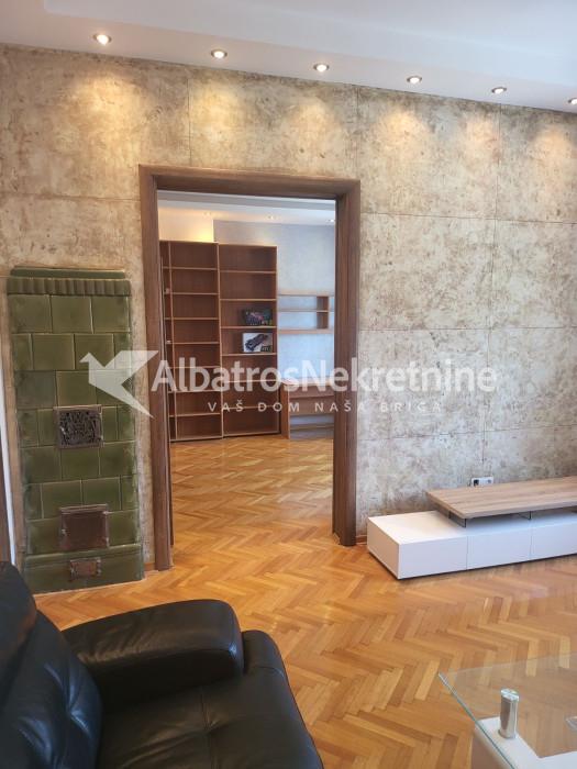 Salonac Miran Svetao kod Beogradjanke, 100m2