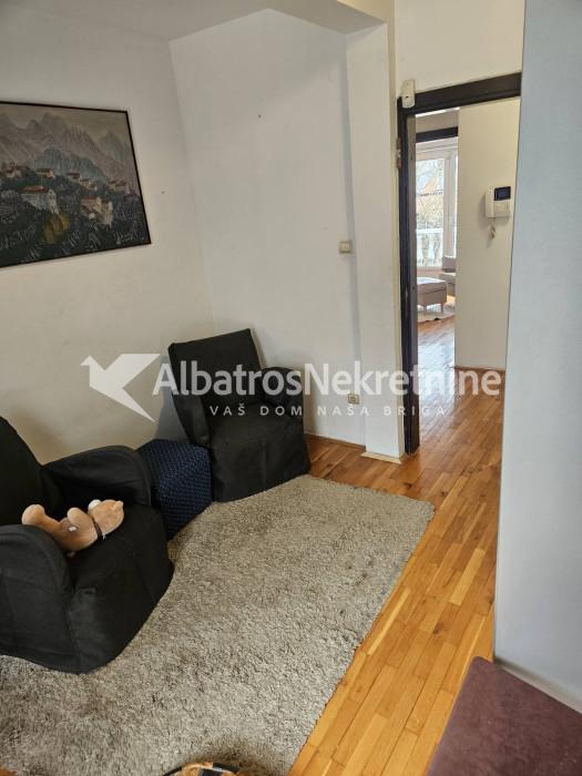 Lux kuca kod Olimpa Zvezdara 217m2