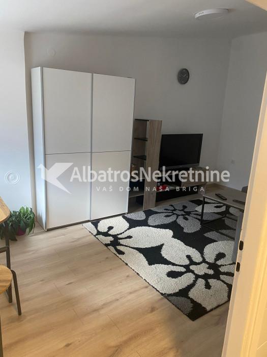Renoviran stan Dorćol