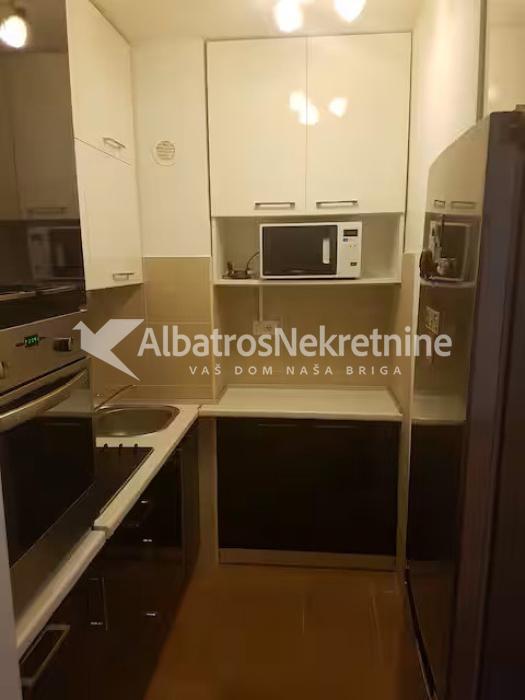 Stepa Stepanović 2.0 50m2, Kaplara Momčila Gavrića