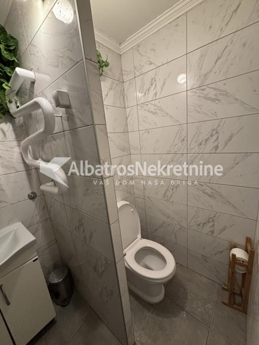 Komforan, lux, svetao stan