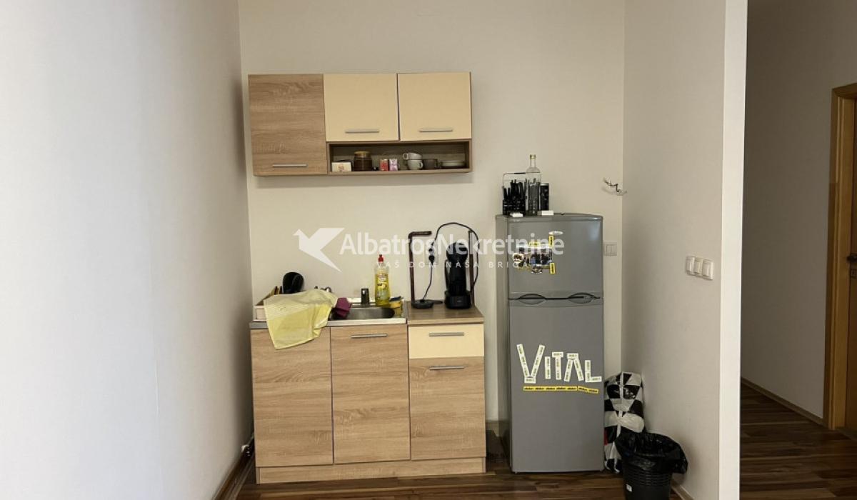 Poslovni prostor • 65m² • Jovanke Radakovic