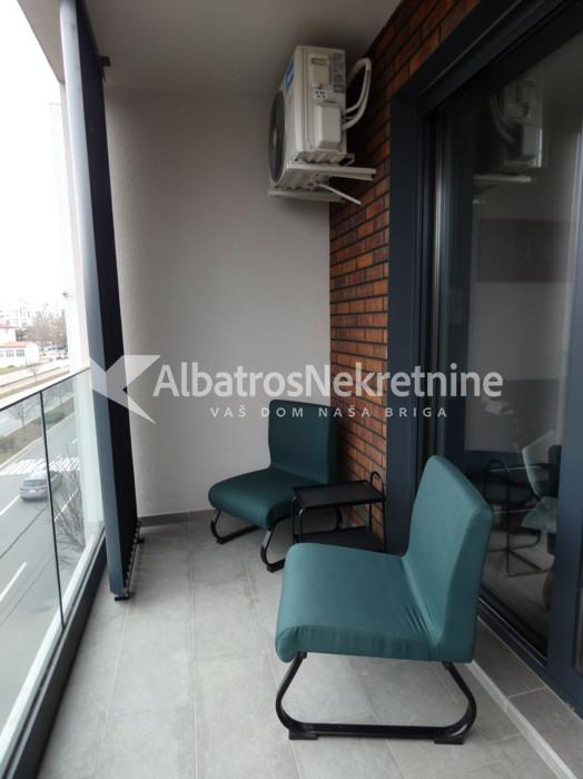Blok 63, V Park, Novogradnja, 3-soban, Garaza, Lux