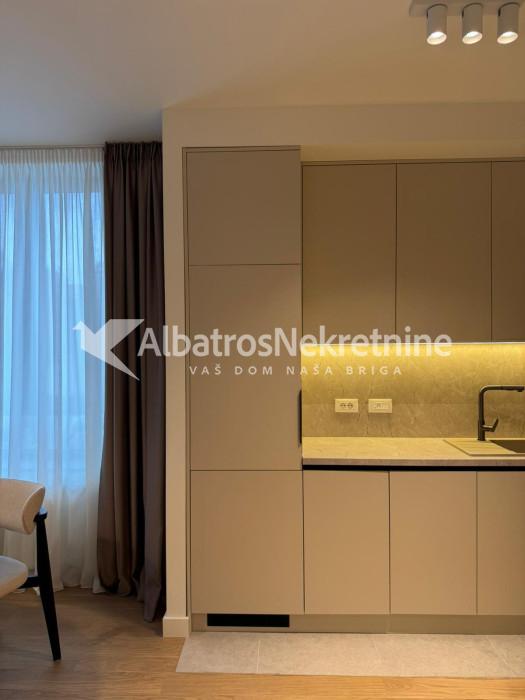 BW Sensa - Premium stan sa garažnim mestom