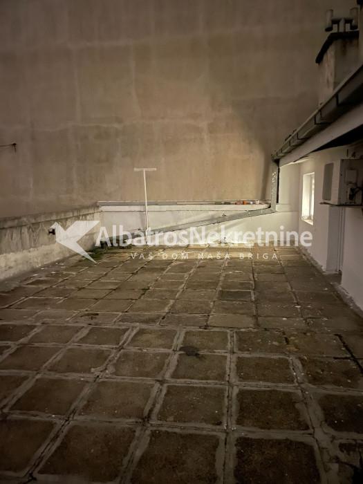Renoviran stan Dorćol
