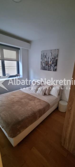 Novi Beograd, West 65, I sprat
