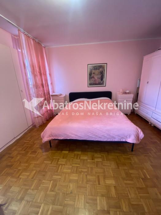 Blok 45, topao i ušuškan stan