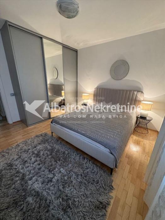 Stan Dedinje Lux  Cozy i Garaža