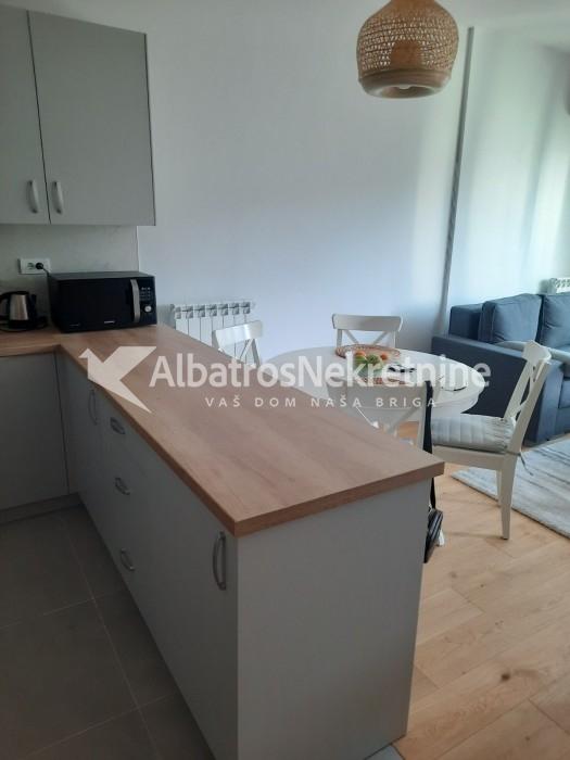 2.0 Novi Beograd-West 65