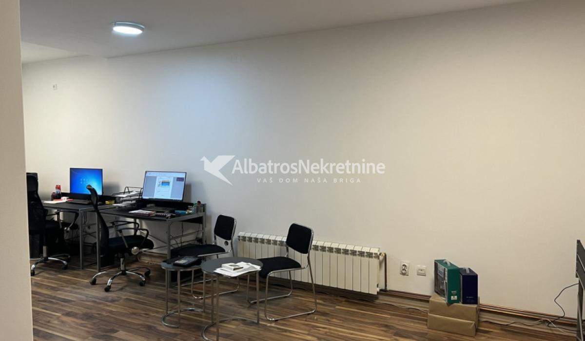 Poslovni prostor • 65m² • Jovanke Radakovic