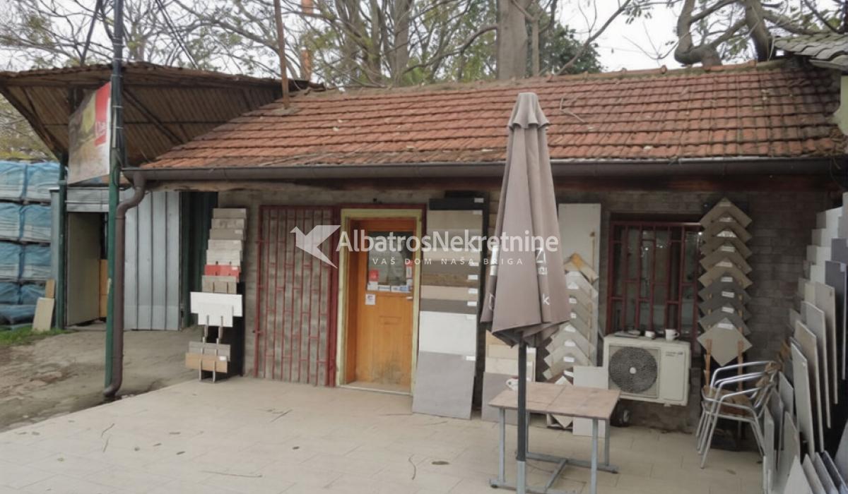 Dunavska, stovarište sa poslovnim prostorom 1300m2